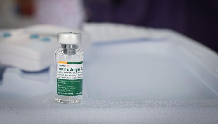 Butantan mantém estudo sobre vacina da dengue em idosos